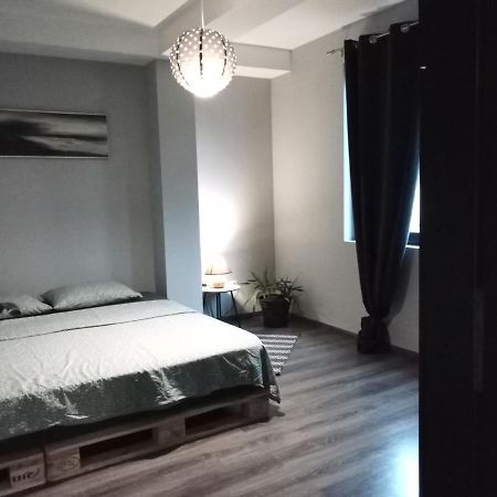 Summer Theatre Apartment Varna ภายนอก รูปภาพ